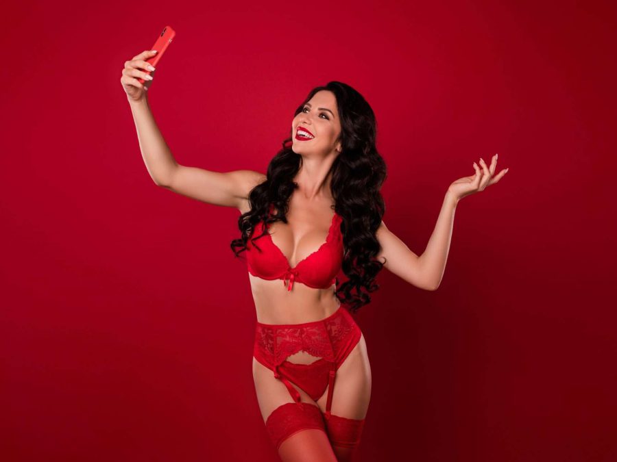 Escorting + OnlyFans = More Money: How VIP Escorts Helps You Earn Multiple Income Streams