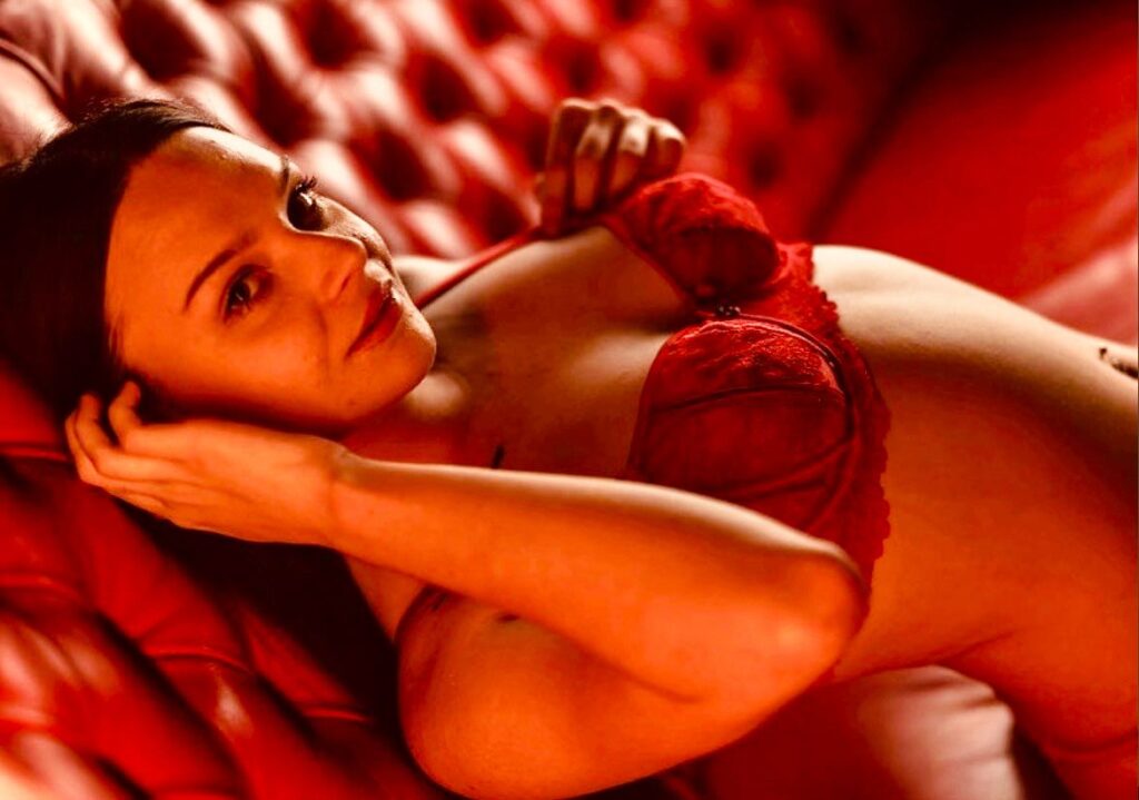 Talia, Sunshine Coast escort, brunette in black bikini