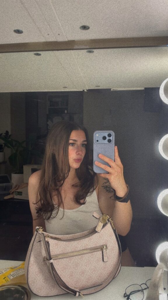 Lola, Perth escort