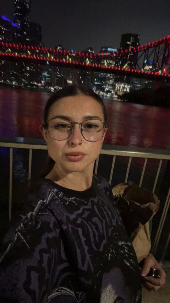 Lola, Perth escort