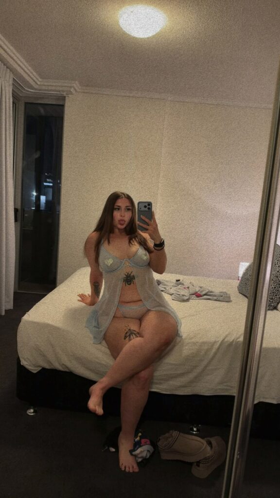 Lola, Perth escort
